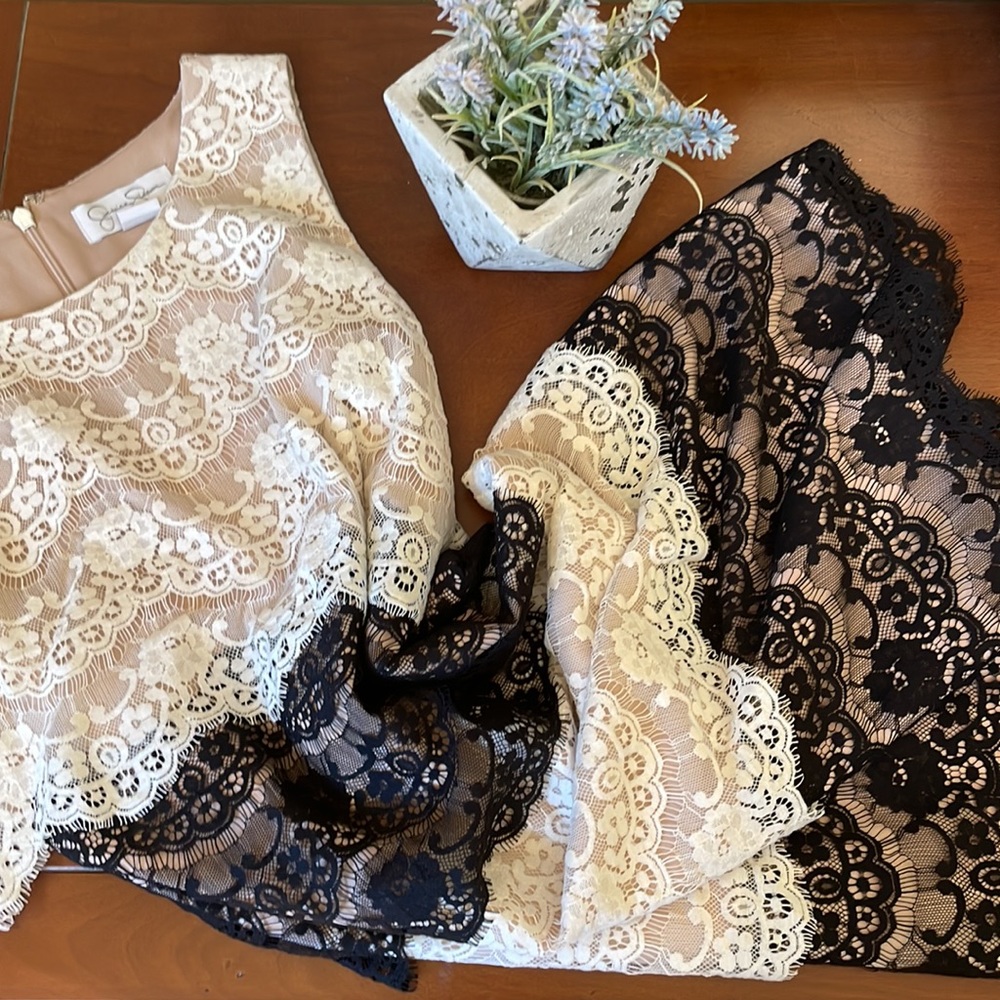 Jessica Simpson black & white lace dress with blush undertone Size 2